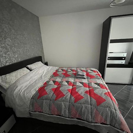 Apartament Spatios, Zona Centrala In Iasi Apartment Luaran gambar